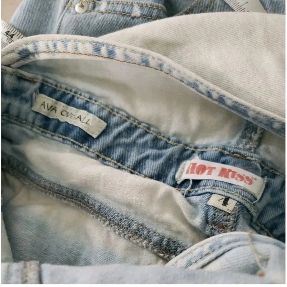 Hot Kiss Ava‎ Lot (2) Size 4 Shortall Bib Denim Distressed Blue Festival Y2K